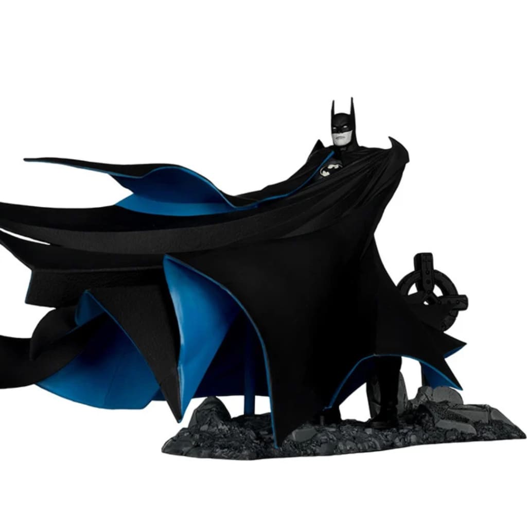 Batman: Year Two DC Multiverse Gold Label Batman BBTS