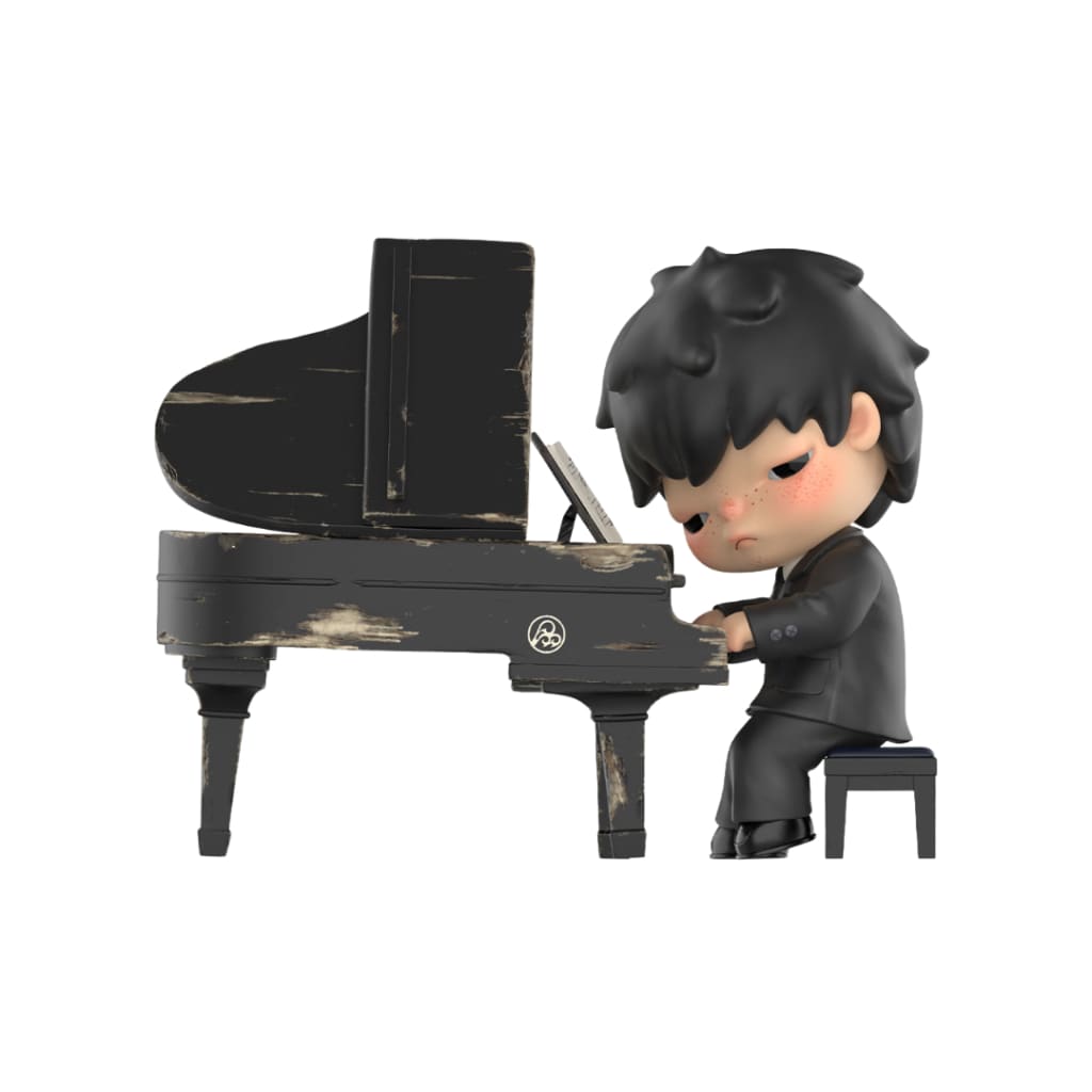 Hirono The Pianist Figure