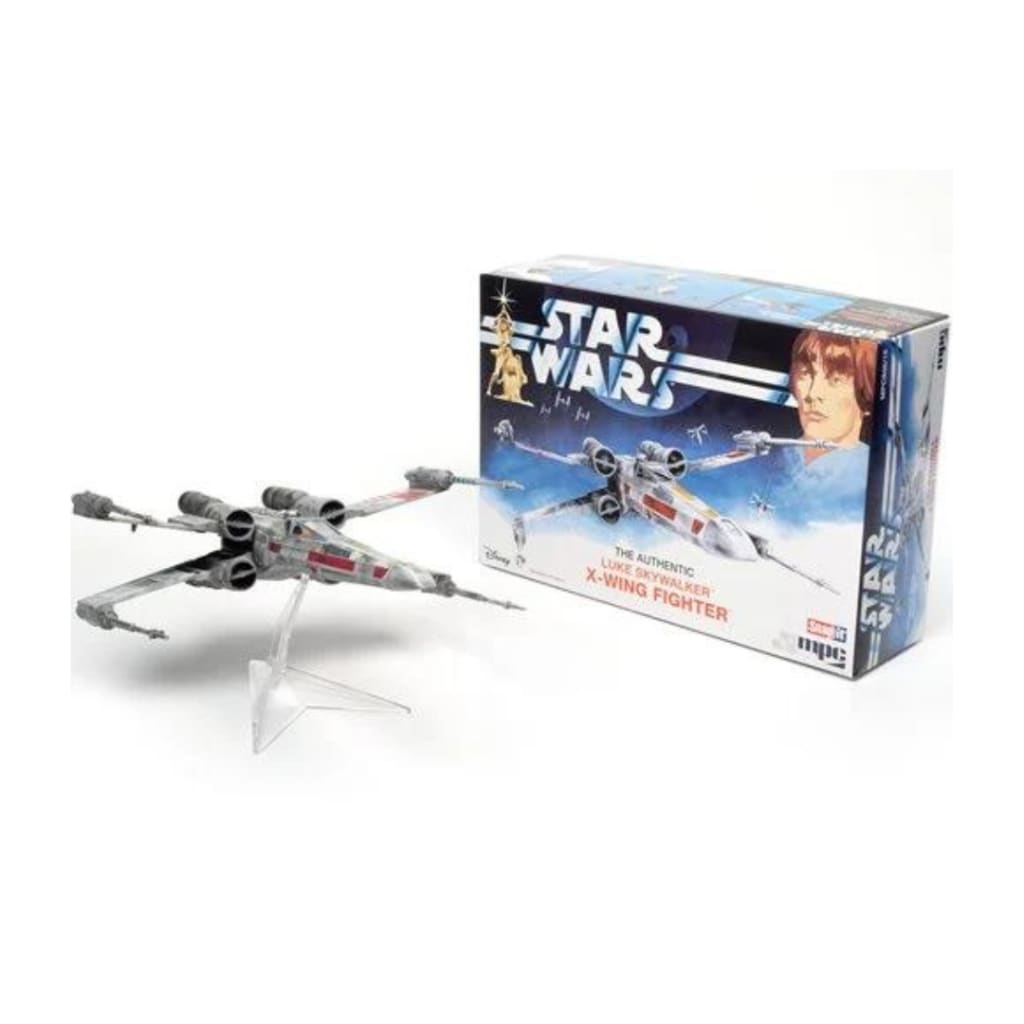Star Wars: A New Hope X-Wing Fighter 1:63 Scale Model Kit