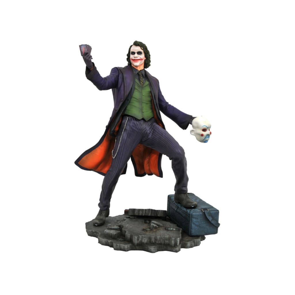 DC Gallary Batman Dark Knight Joker 9’’ (Pre Order) - Statue
